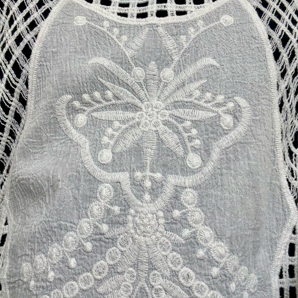 White Crochet Lace Top - Picture 7 of 10